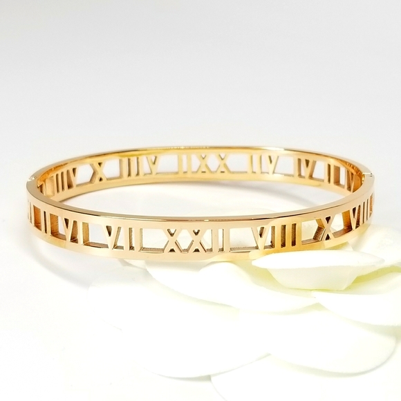 Rose Gold Stainless Steel Number Bracelet NEW - Picture 2 of 8